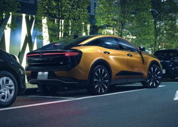 Kejutan Besar dari Toyota untuk Model Crown
