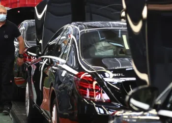 Senat AS Setujui RUU Larangan Mobil China, Mercedes-Benz Terancam Jadi Korban