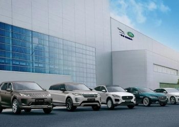 Jaguar Land Rover Hentikan Produksi di China Karena Alasan Ini