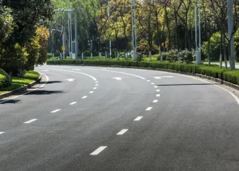 Ledakan Mobil Listrik Penyebab Kerusakan Jalanan di China