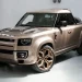 Mengubah Land Rover Defender 130 Jadi Pikap Premium di Urban Automotive