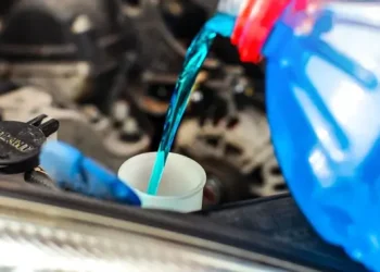 Ganti Air Radiator Sebelum Overheat di Waktu yang Tepat
