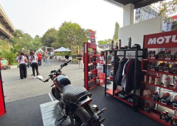 Pelumas Ini Ikut Event Kustom untuk Dekat dengan Penggemar Otomotif