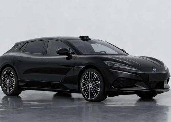 Wagon Buas Denza Z9 GT Siap Menggebrak Pasar