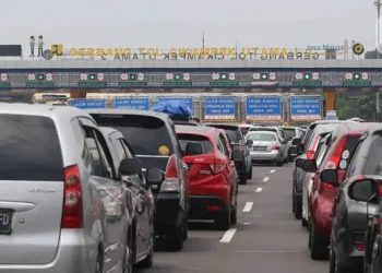 BBM Mobil Cepat Habis Saat Terjebak Macet, Ini Penyebabnya