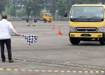 Pemilik Canter Euro 4 Diharap Segera ke Bengkel Resmi, Apa Masalahnya?