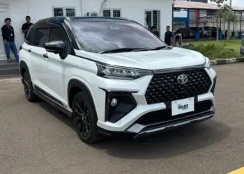 Produksi Veloz Hybrid Mencapai 15000 Unit di Indonesia