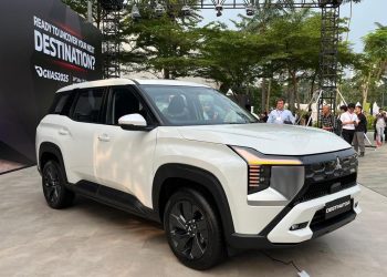 Kelengkapan Mitsubishi Destinator, SUV Ideal untuk Keluarga