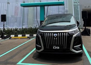 Pengisian Flash Charging Hadir di Indonesia Ngecas Baterai Secepat Mengisi Bensin