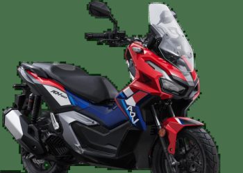 Sentuhan Warna Tricolor Membuat Honda ADV160 Trico Edition Semakin Menarik